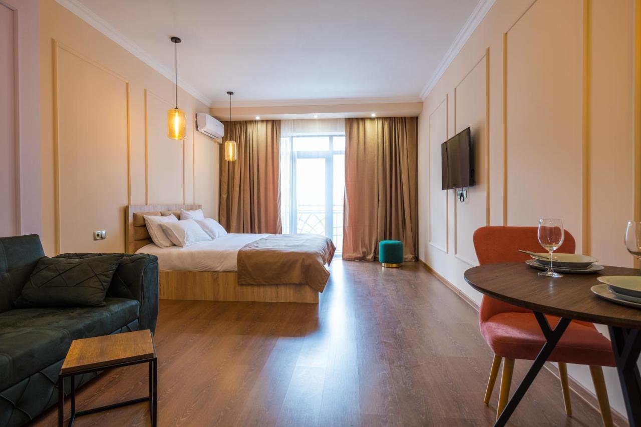 טביליסי Iren River Side Apartments מראה חיצוני תמונה