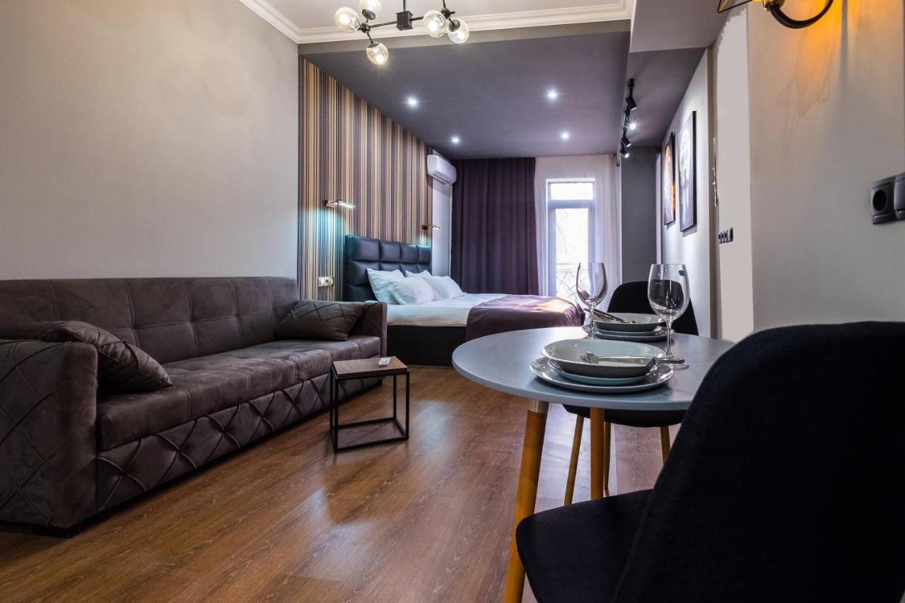 טביליסי Iren River Side Apartments מראה חיצוני תמונה