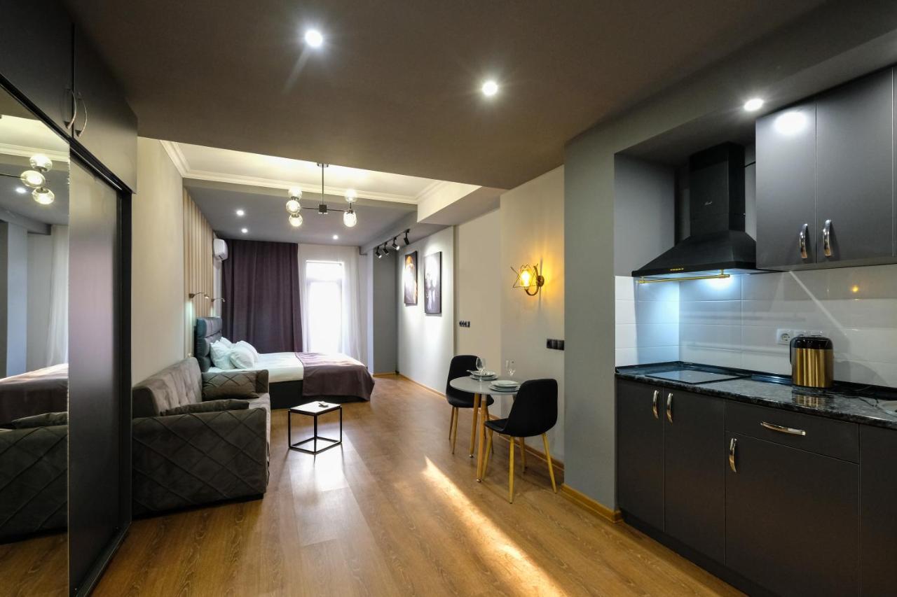 טביליסי Iren River Side Apartments מראה חיצוני תמונה