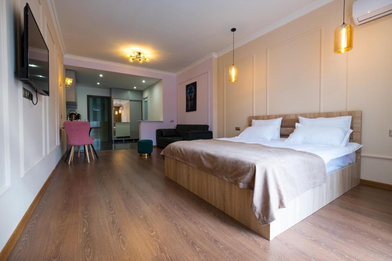 טביליסי Iren River Side Apartments מראה חיצוני תמונה