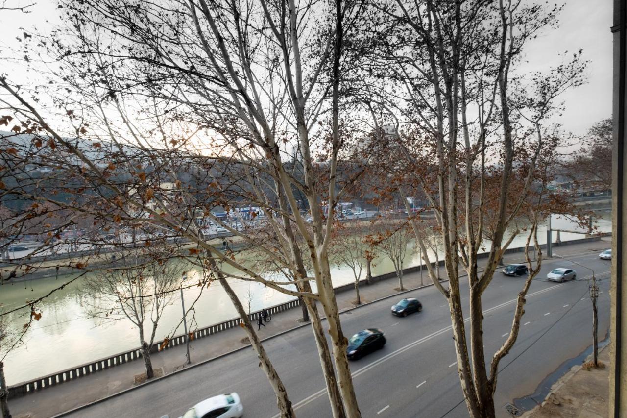 טביליסי Iren River Side Apartments מראה חיצוני תמונה