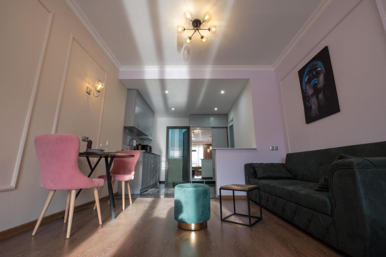 טביליסי Iren River Side Apartments מראה חיצוני תמונה
